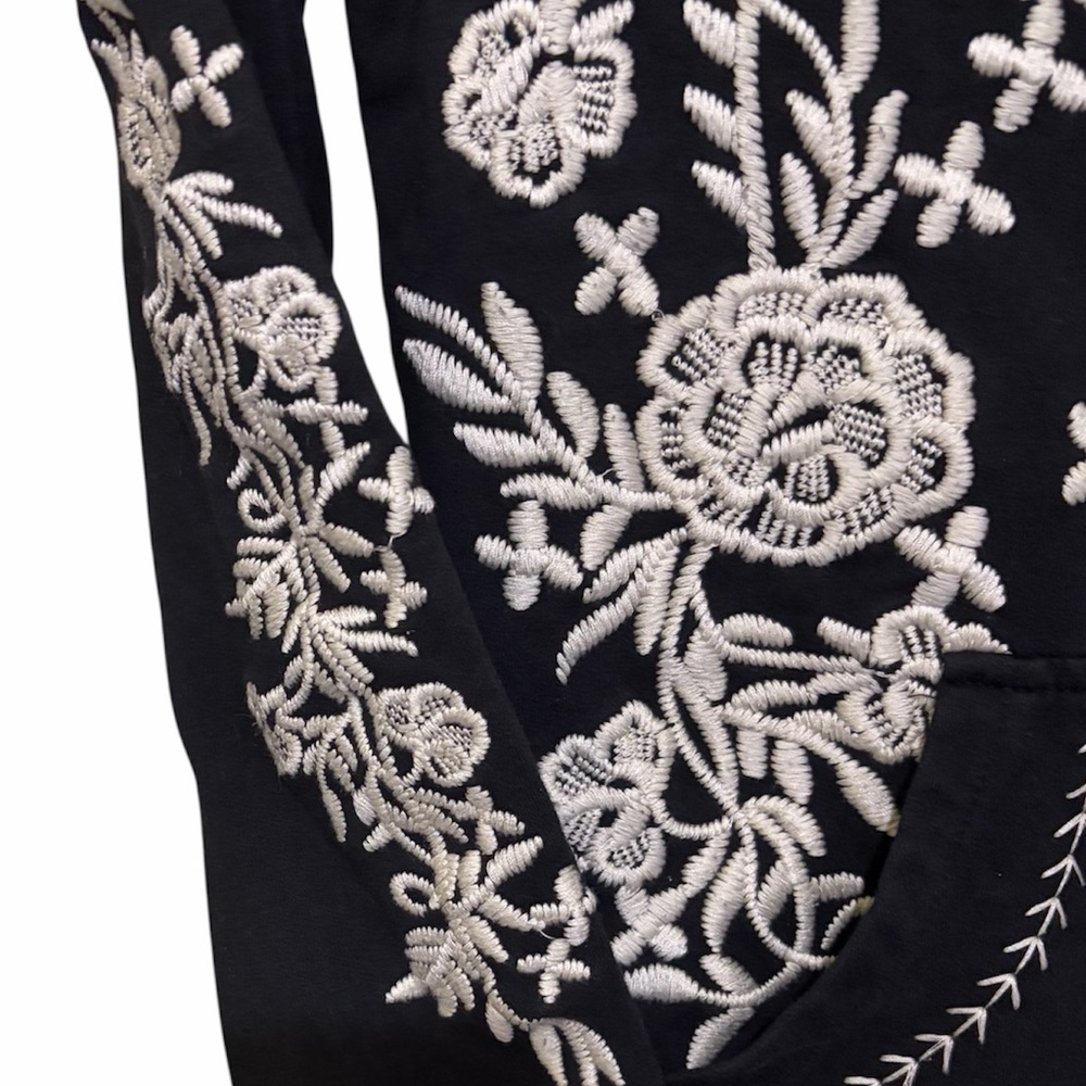 Y2K Black Zip Up Hoodie With Intricate White Floral Embroidery Fairy Grunge Boho - Picture 7 of 10